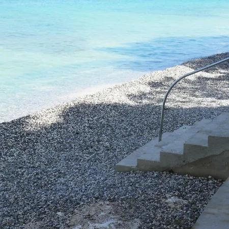 Daniela アパート